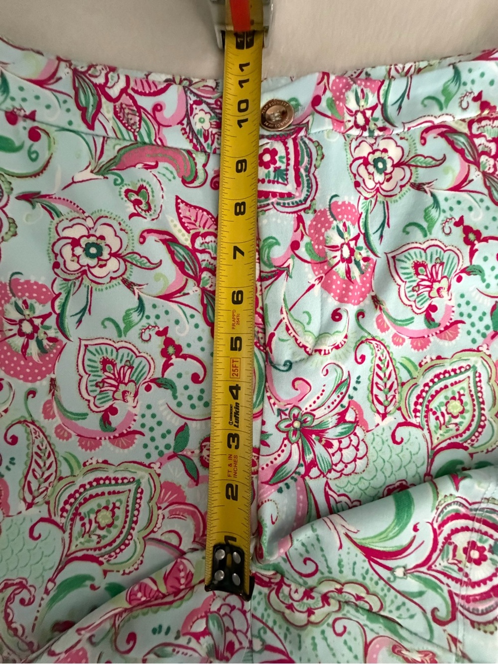 Dear Scarlett NWT Sun Cool Multi Color Stretch Floral Paisley Shorts - Picture 6 of 16